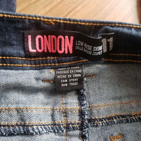 London | Low Rise Skinny Jeans - size 11 - Picture 3 of 3